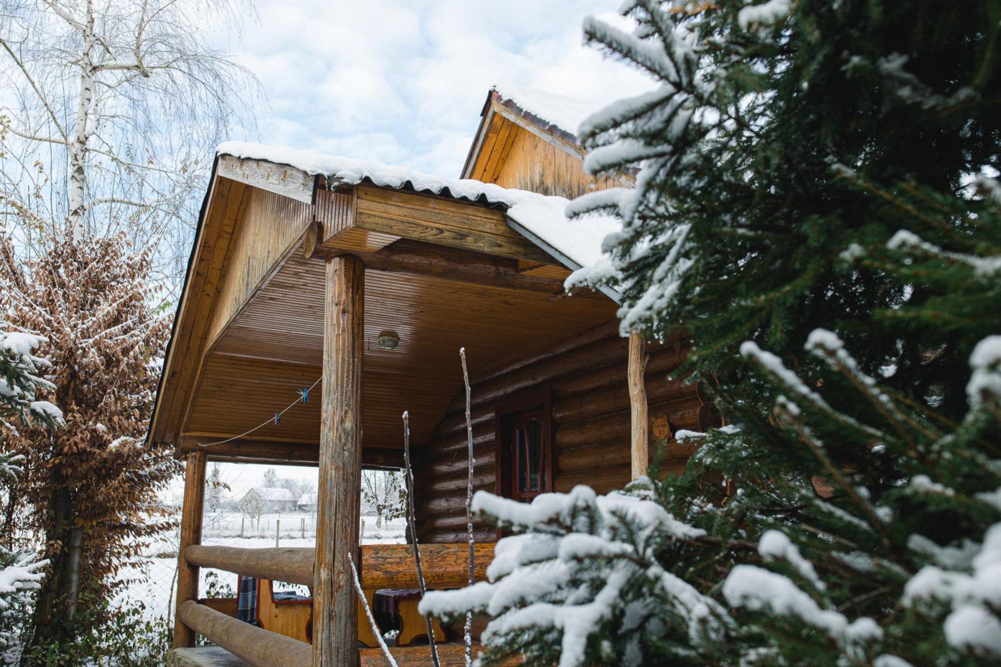 Hotel Kolyba Opryshkiv Nizhneye Selishche Exterior foto